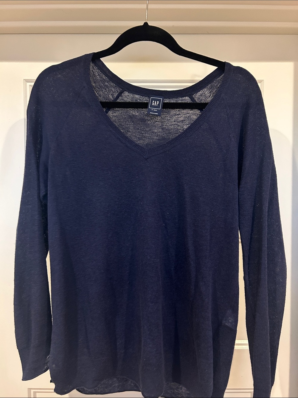 GAP Navy V-Neck Lightweight Pullover Sweater